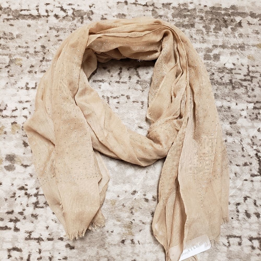 Charming Charlie brown light scarf - Picture 2 of 5